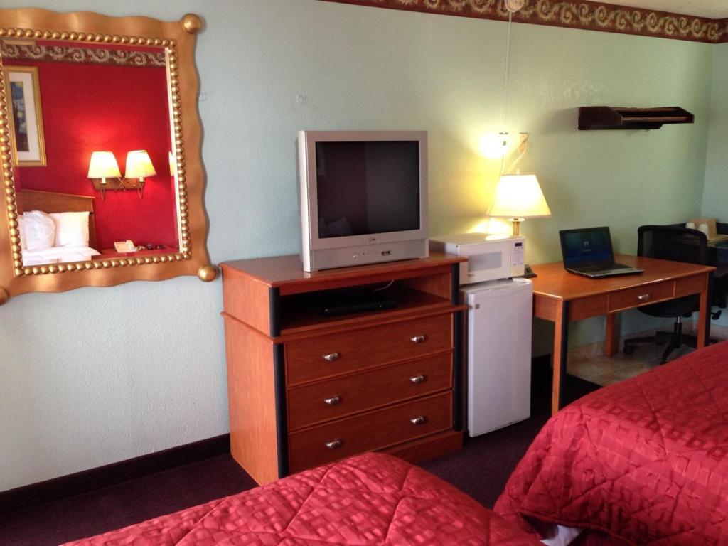 Motor Inn Кльюистон Номер фото
